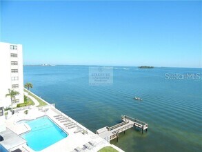 300 Woodette Dr in Dunedin, FL - Building Photo - Building Photo