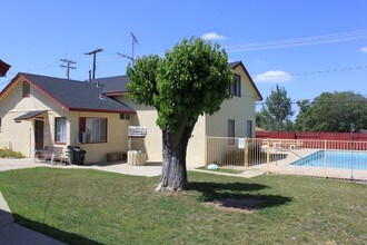Wishing Well Mobile Home Estates in Yucaipa, CA - Building Photo - Building Photo
