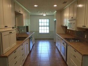 606 Hillcrest Cir in Malakoff, TX - Building Photo - Building Photo