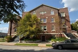 property at 215 W Norma St