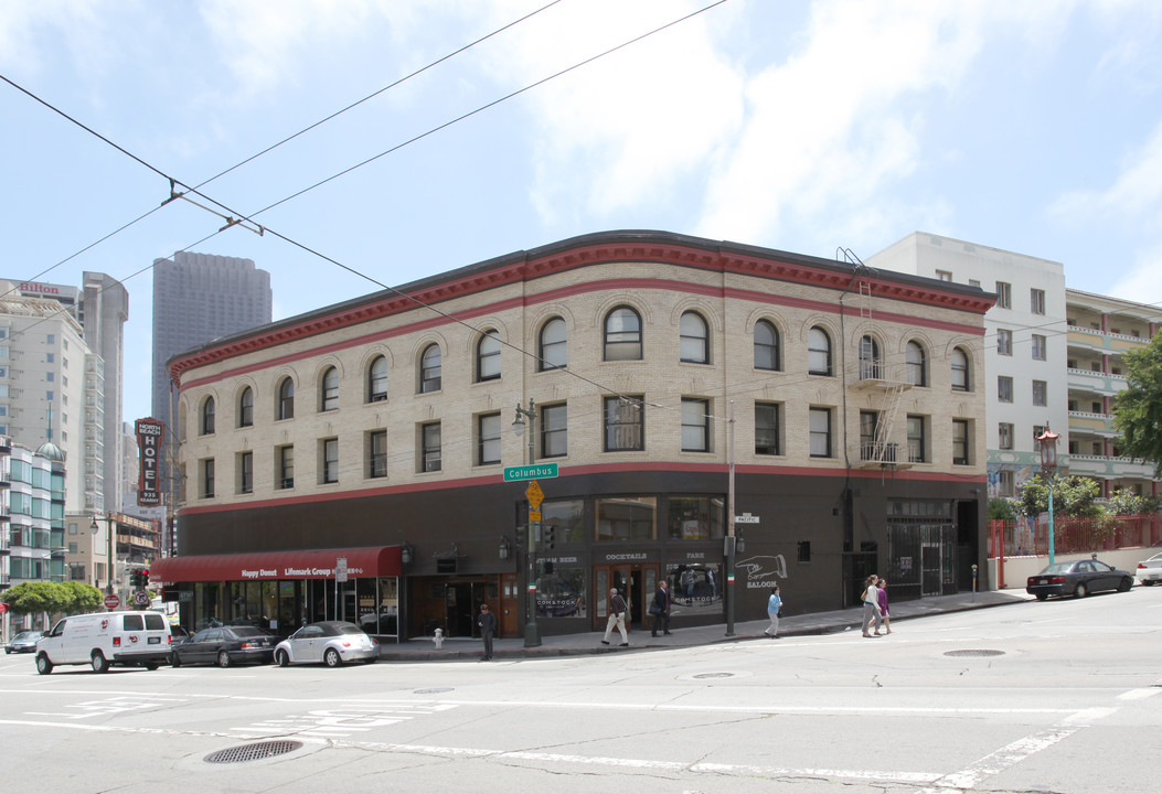 935 Kearny St in San Francisco, CA - Building Photo