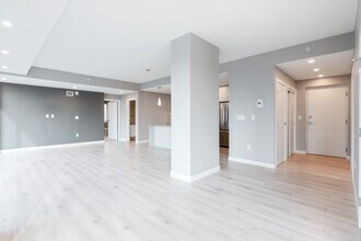 10180-103 103 St NW in Edmonton, AB - Building Photo - Building Photo