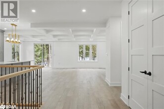 48 Iroquois Crescent in Tiny, ON - Building Photo - Building Photo
