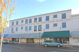 631-671 S Main St in Lebanon, OR - Building Photo - Building Photo