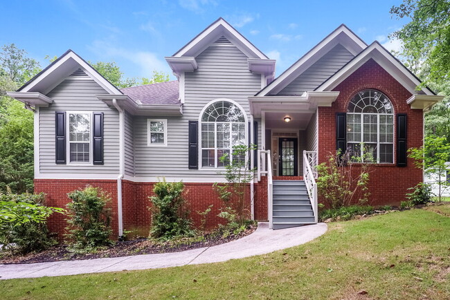 120 Green Point Way
