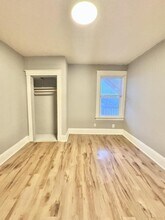 109 Birch St in Lewiston, ME - Building Photo - Building Photo