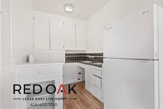 516 S St Andrews Pl in Los Angeles, CA - Foto de edificio - Building Photo