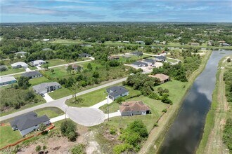 2601 Karen Cir in Lehigh Acres, FL - Building Photo - Building Photo