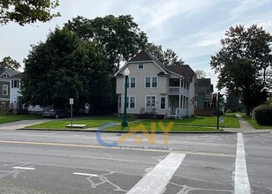 160 E Genesee St in Auburn, NY - Building Photo - Building Photo