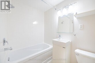 1041 St Clarens Ave in Toronto, ON - Building Photo - Building Photo