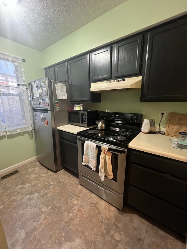 153 Woodhaven Dr in Seven Fields, PA - Building Photo - Building Photo