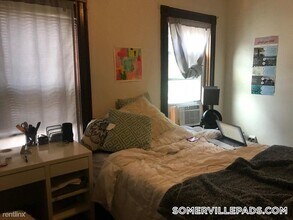 195 College Ave in Somerville, MA - Foto de edificio - Building Photo