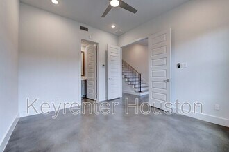 2910 Lamar St in Houston, TX - Building Photo - Building Photo