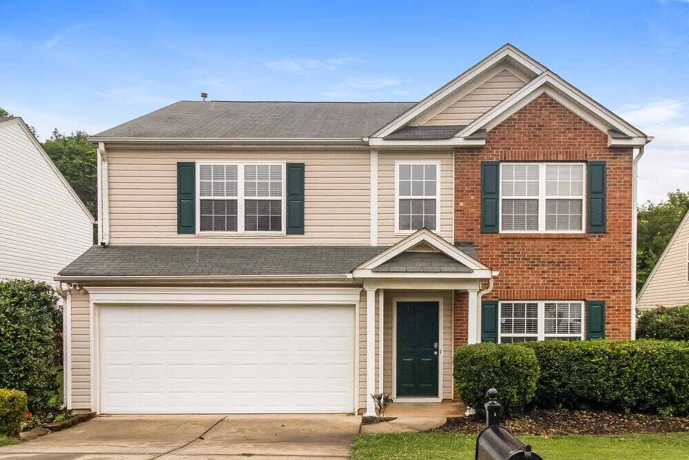 8810 Laurel Run Dr in Charlotte, NC - Building Photo