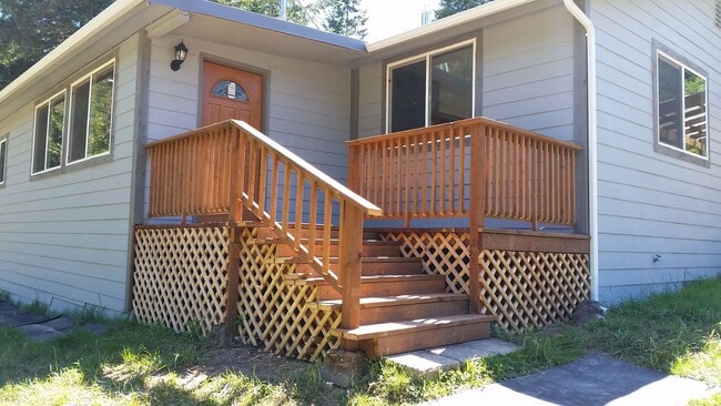 property at 47534 Dement Creek Rd