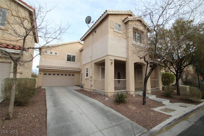 8800 Blue Wolf St in Las Vegas, NV - Building Photo - Building Photo