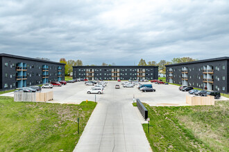 Silverthorne Apartments in Ottumwa, IA - Building Photo - Building Photo