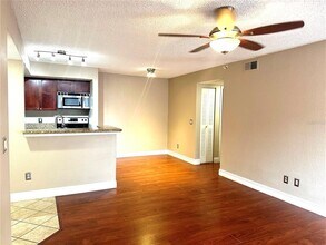 5116 Conroy Rd in Orlando, FL - Building Photo - Building Photo
