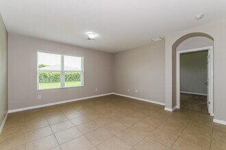 449 SW 19th St in Cape Coral, FL - Building Photo - Building Photo