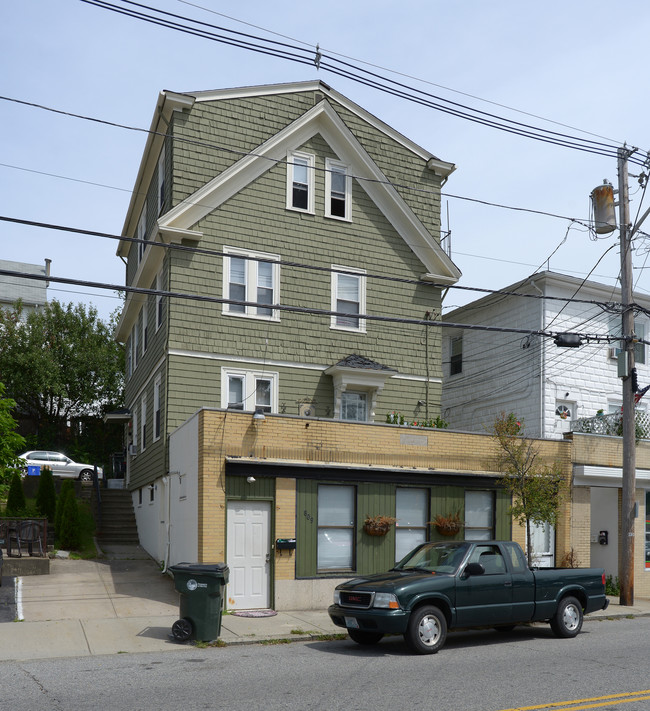 809 Charles St in Providence, RI - Foto de edificio - Building Photo