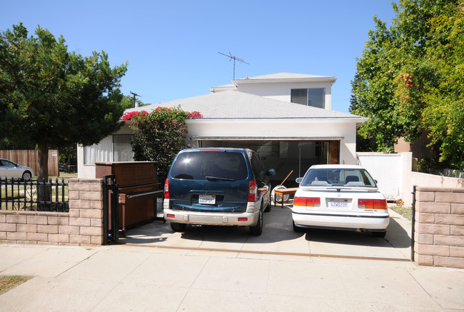 1524 Stanford St in Santa Monica, CA - Foto de edificio - Building Photo