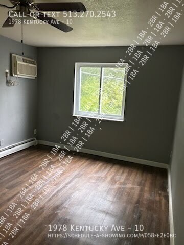 1978 Kentucky Ave in Cincinnati, OH - Building Photo - Building Photo