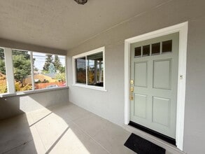 4400 Virginia Ave in Oakland, CA - Building Photo - Building Photo