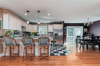 58 Fountain Dr in Westerly, RI - Building Photo - Building Photo