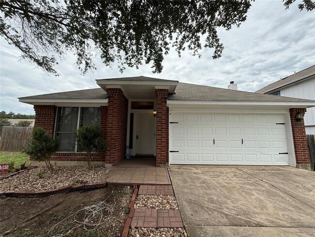 property at 916 Whitehall Dr