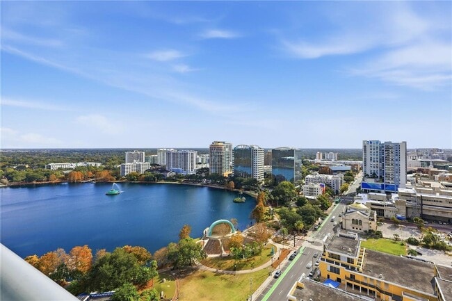 150 E Robinson St, Unit 2002 in Orlando, FL - Building Photo - Building Photo