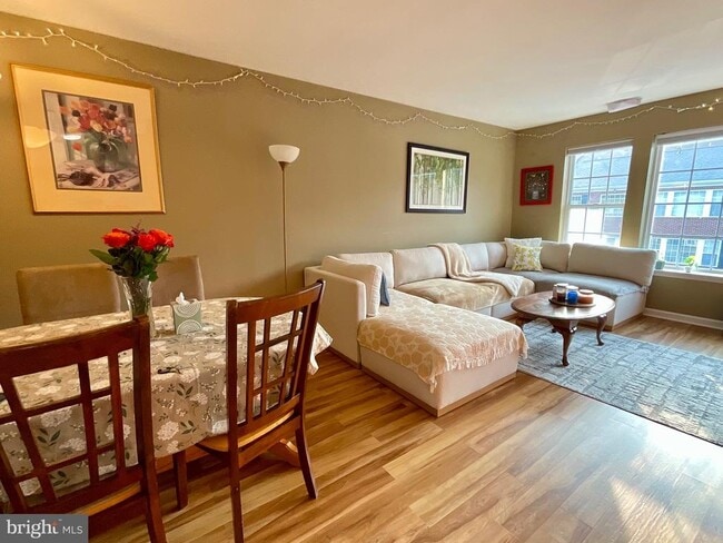 9228 Blue Grass Rd in Philadelphia, PA - Building Photo - Building Photo