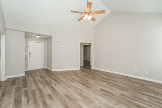 1530 Range Heights Terrace in Loganville, GA - Building Photo - Building Photo