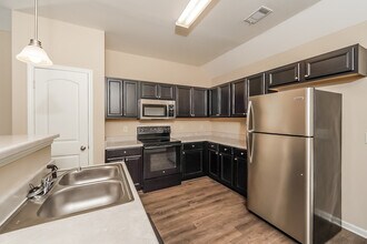 6612 Rock Ledge Rd in Montgomery, AL - Building Photo - Building Photo