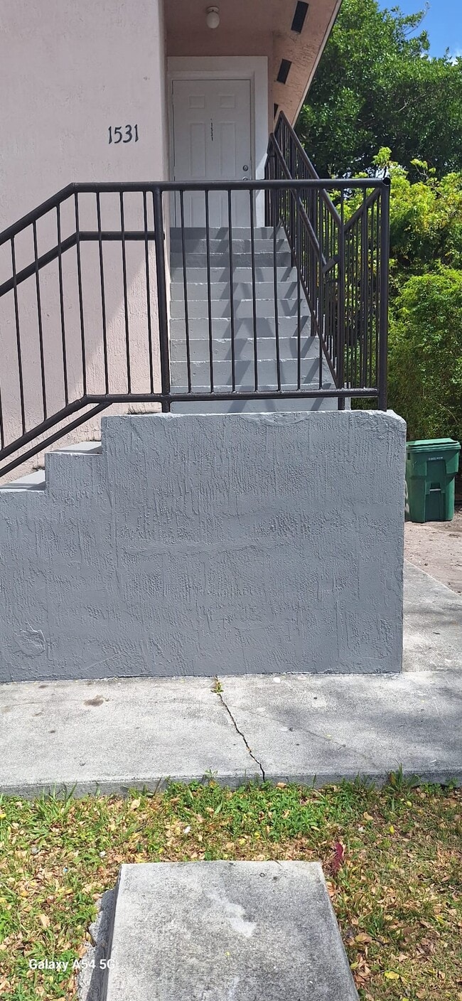 1531 NW 58th Terrace in Miami, FL - Building Photo - Building Photo