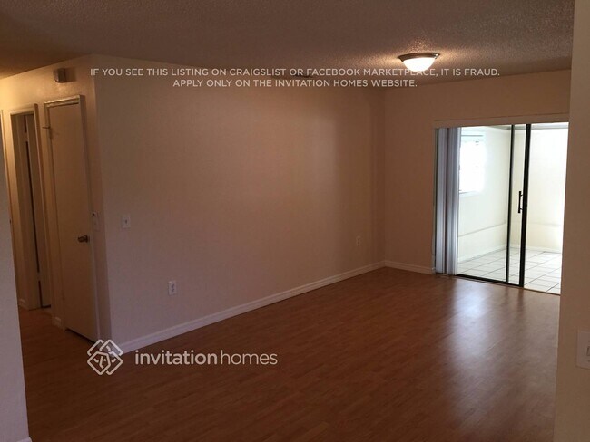 1402 Rowell St in Brandon, FL - Building Photo - Building Photo