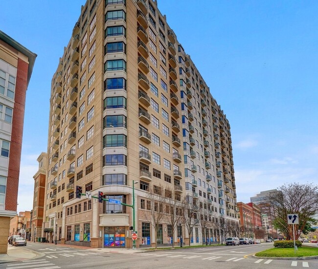 property at 123 College Pl