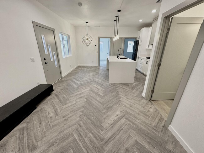 2643 Summerchase Ave in Rosamond, CA - Building Photo - Building Photo