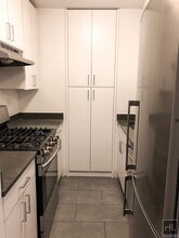 EAST 56 STREET in New York, NY - Foto de edificio - Building Photo