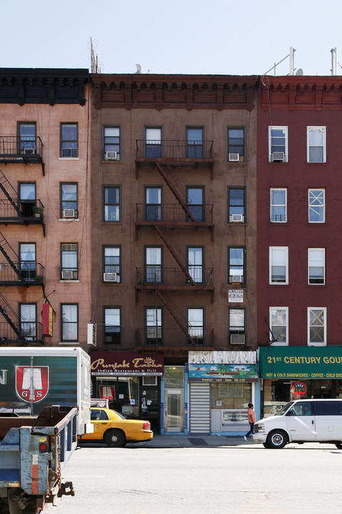 688 Tenth Ave in New York, NY - Foto de edificio