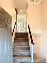 8827 23rd Ave NE in Seattle, WA - Building Photo - Building Photo