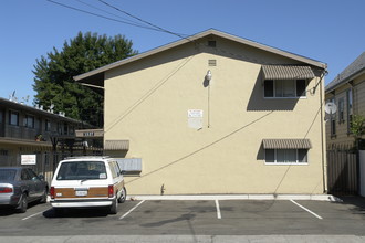 1537 8th Ave in Oakland, CA - Building Photo - Building Photo