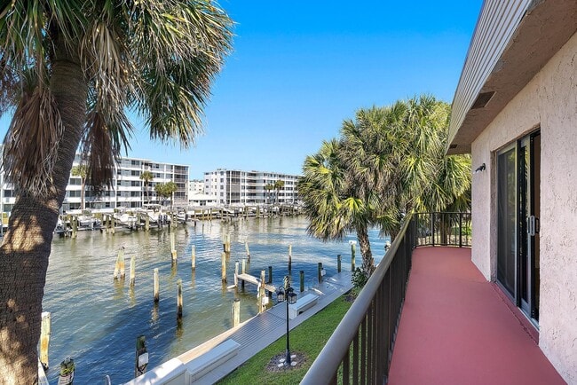 property at 135 Shore Ct