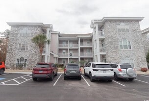 4729 Wild Iris Dr in Myrtle Beach, SC - Building Photo