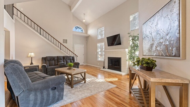 2301 Sierra Highlands Dr