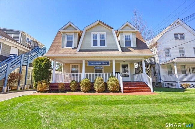 property at 1872 Bedford St