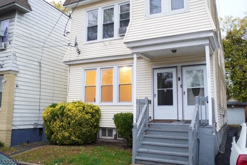 108 Berkshire Pl, Unit 2 in Irvington, NJ - Building Photo