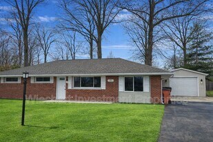 713 Wildwood Ave in Elida, OH - Building Photo