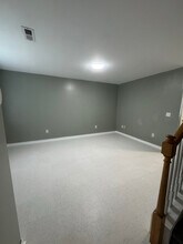 240 Kentucky Ave in Petersburg, VA - Foto de edificio - Building Photo