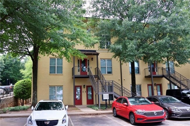 1195 Milton Terrace SE, Unit 2201 in Atlanta, GA - Building Photo - Building Photo