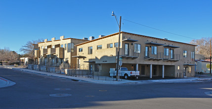 201 Aliso Dr SE in Albuquerque, NM - Building Photo - Building Photo